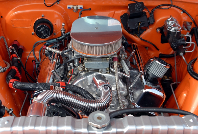 garagiste-RIGAUD-min_car-engine-1738309